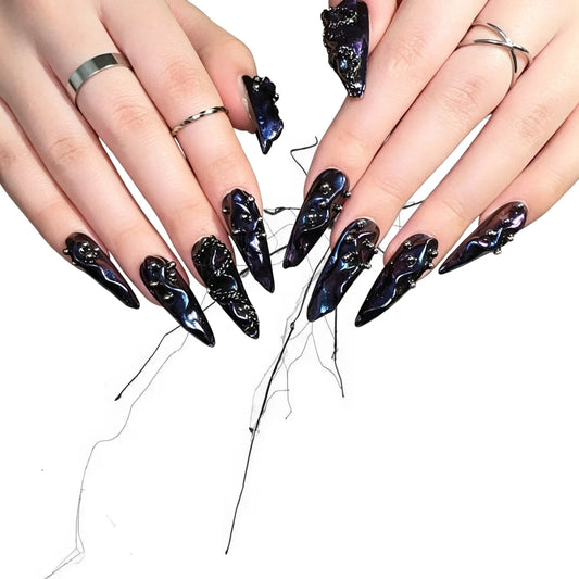 Nebula Ripple - Amethyst Galaxy Chain Gothic Stiletto Press On Nails